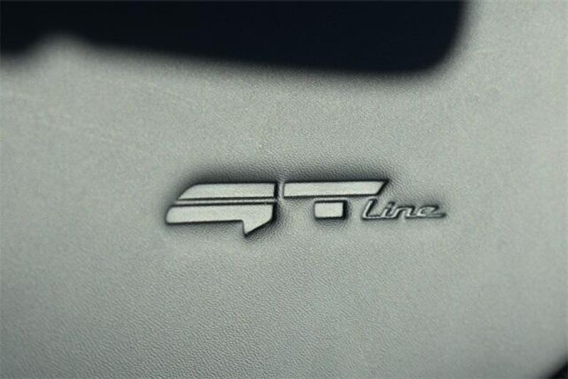 2025 Kia K4 GT-LineImage 12