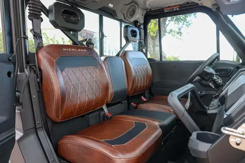 NEW 2026 CFMOTO UFORCE U10 PRO HIGHLAND Image 4