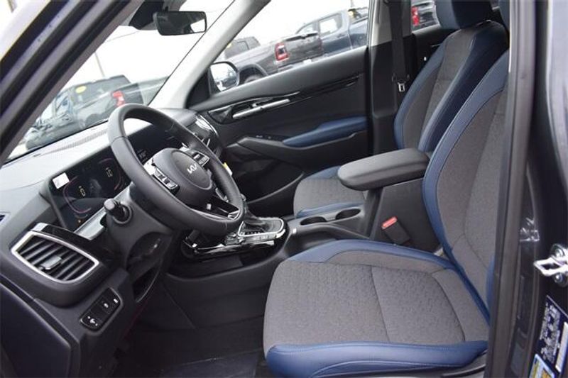2025 Kia Seltos SImage 20