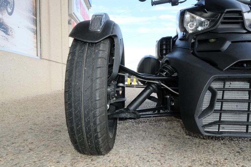 2022 Can-Am RYKER 600 BLACKImage 15