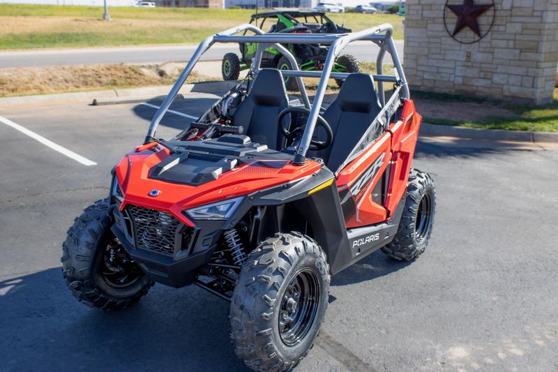 NEW 2026 POLARIS RZR 200 EFI Image 9