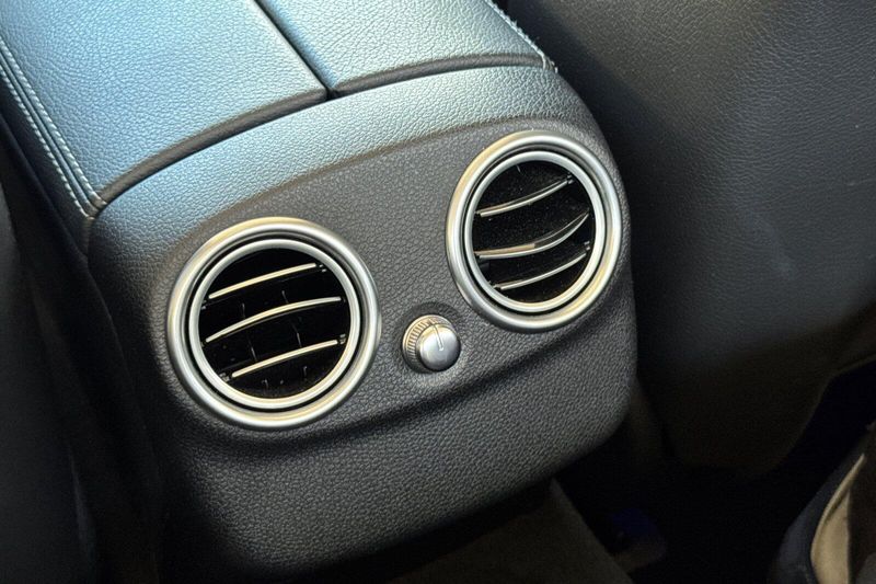 Used 2023 Mercedes-Benz C-Class C 300Image 15