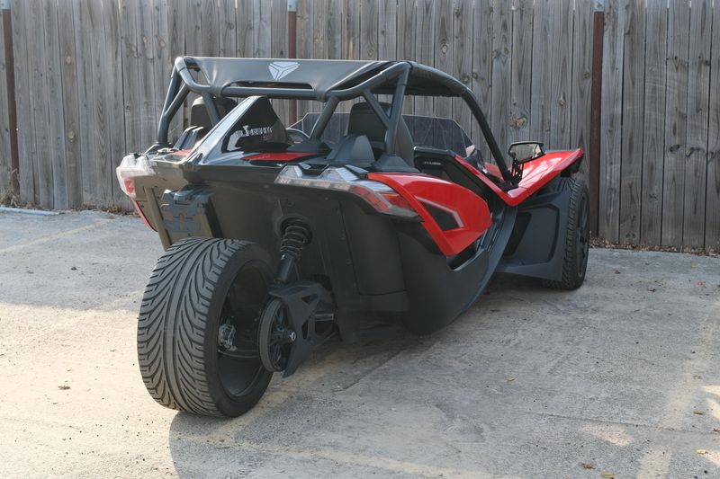 USED 2024 POLARIS SLINGSHOT SLR AUTODRIVE Image 3