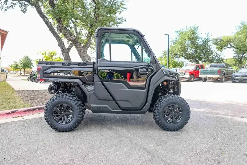 NEW 2026 CFMOTO UFORCE U10 PRO HIGHLAND Image 2