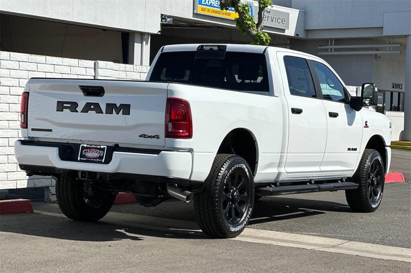 2025 Ram 2500 Big Horn photo 4