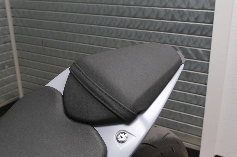 USED 2024 SUZUKI GSX-8S Image 17
