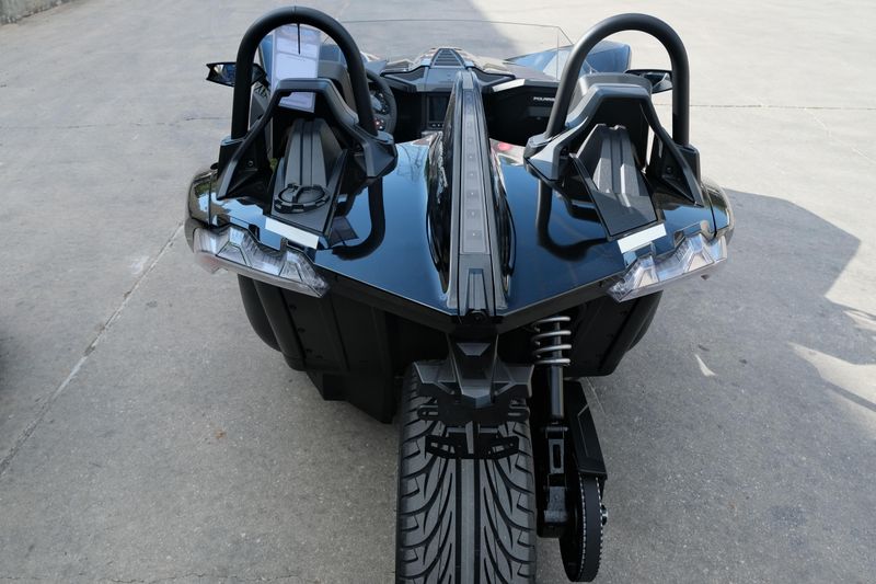 NEW 2025 POLARIS SLINGSHOT SL AUTODRIVE Image 4