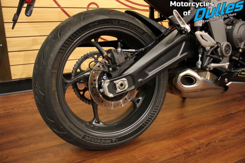 Used 2025 Triumph Daytona 660 Image 13