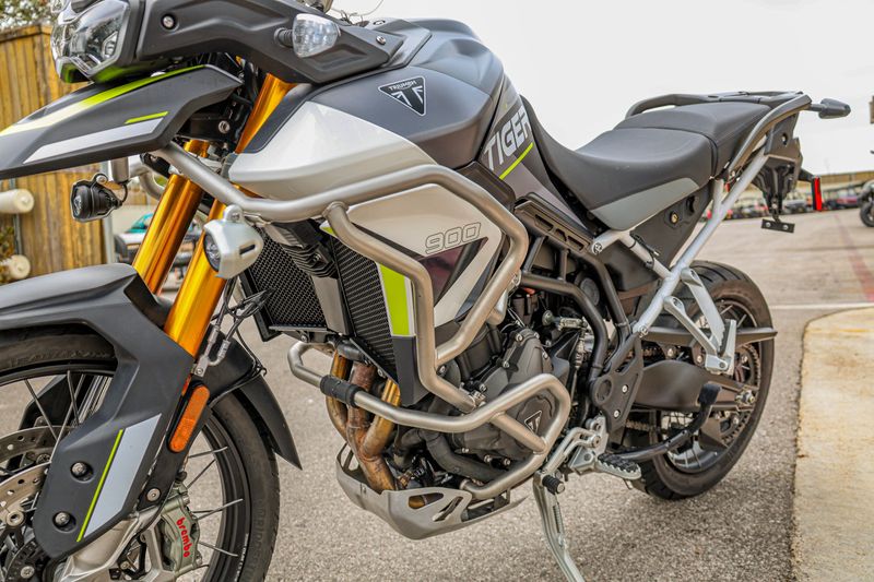 USED 2024 TRIUMPH TIGER 900 RALLY PRO RALLY ARAGON EDITION Image 8