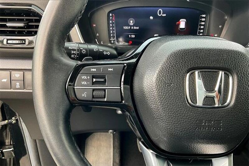 2023 Honda Pilot EliteImage 18