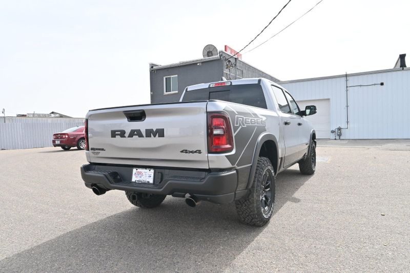 2025 RAM 1500 RebelImage 8