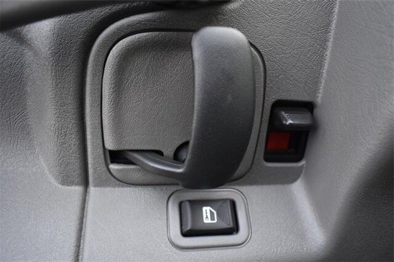 New 2025 Chevrolet Express 3500 Work VanImage 15