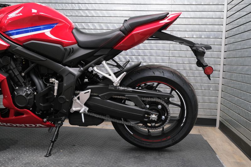 NEW 2026 HONDA CBR650R ECLUTCH Image 17