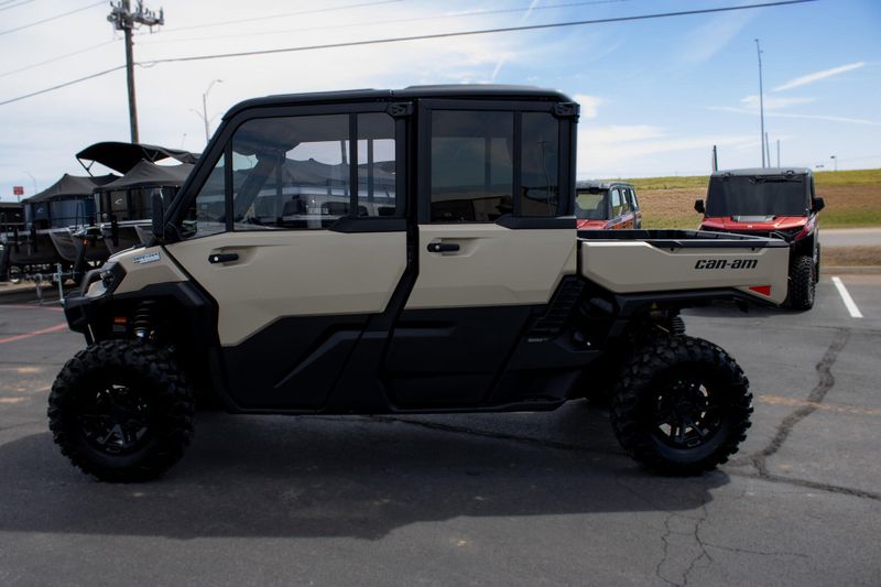 NEW 2026 CAN-AM DEFENDER MAX LIMITED CAB HD11 Image 6