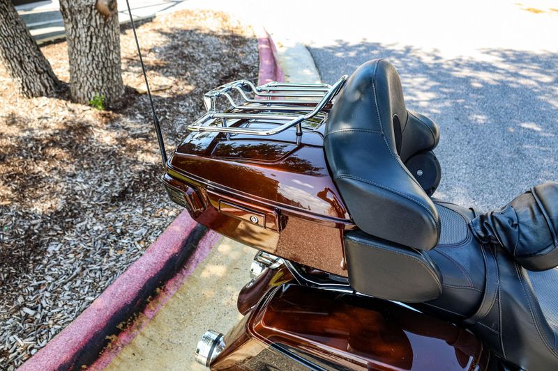 2019 HARLEY LIMITED ELECTRIC GLIDE CVO LIMITED  ROOT BEER Image 10
