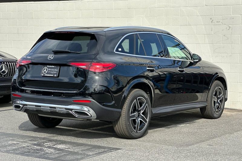 2025 Mercedes-Benz GLC-Class GLCGLC 300Image 5