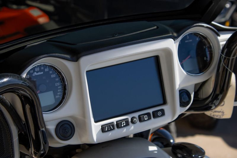 USED 2019 INDIAN MOTORCYCLE CHIEFTAIN DARK HORSE Image 22