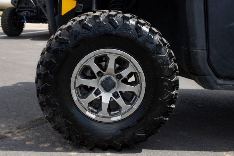 USED 2024 CAN-AM DEFENDER MAX LONE STAR HD10 Image 16