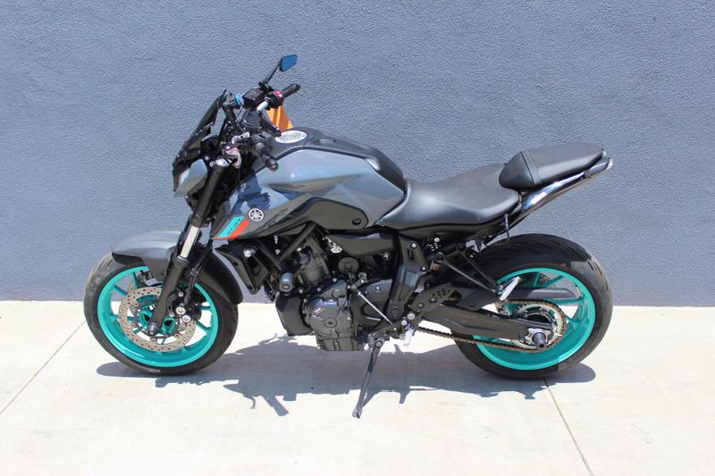 2022 Yamaha MT 07 Image 1