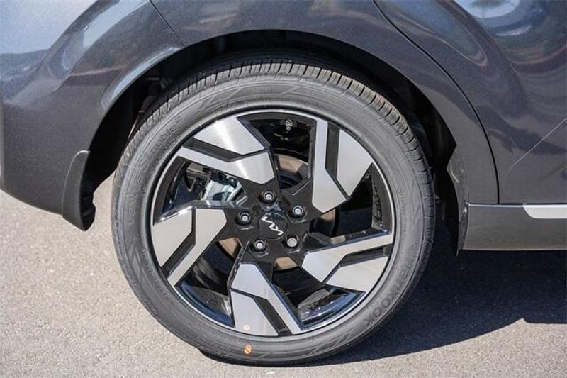 New 2025 Kia Soul GT-LineImage 28