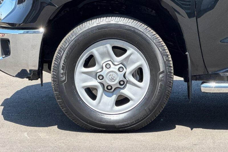Used 2019 Toyota Tundra SR5Image 22