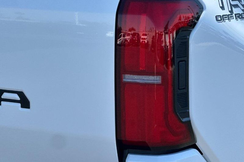 New 2026 Toyota Tacoma TRD Off-RoadImage 29