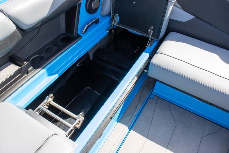 USED 2024 AXIS TSERIES T250 Image 34