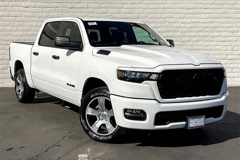 New 2025 RAM 1500 Tradesman Crew Cab 4x2 5