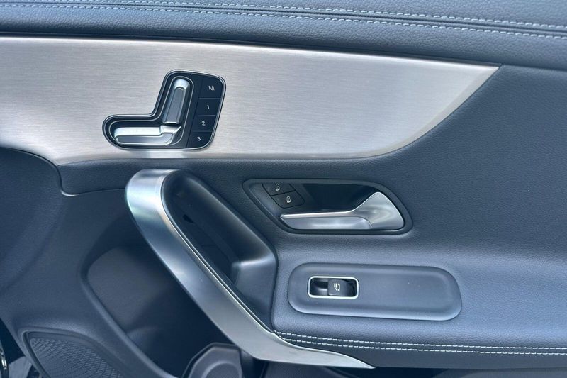 Used 2025 Mercedes-Benz CLA 250Image 19