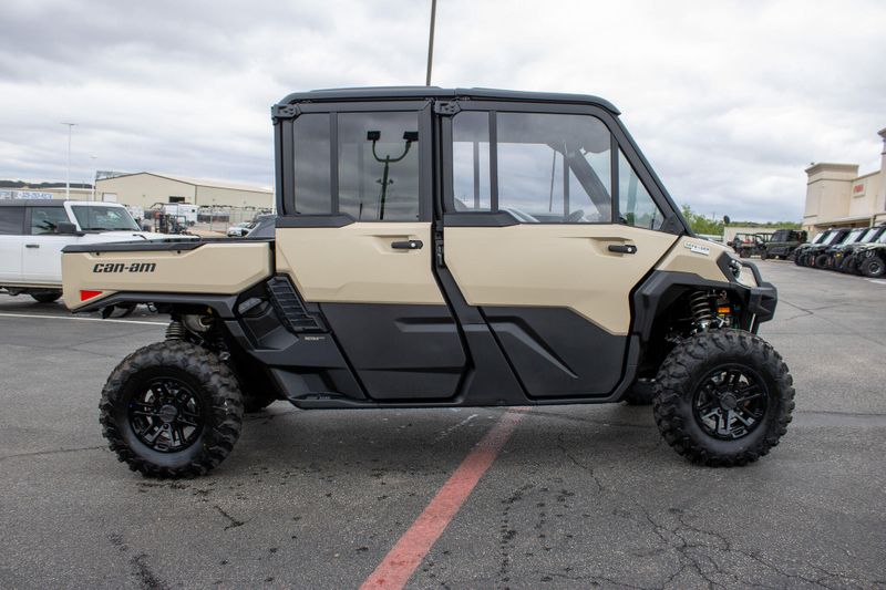 NEW 2026 CAN-AM DEFENDER LIMITED CAB HD11 Image 45