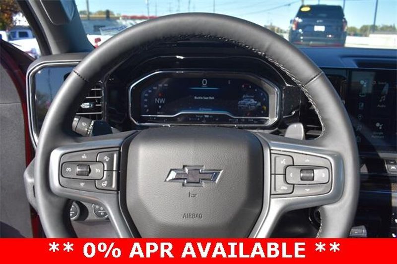 Used 2025 Chevrolet Silverado 1500 RSTImage 27