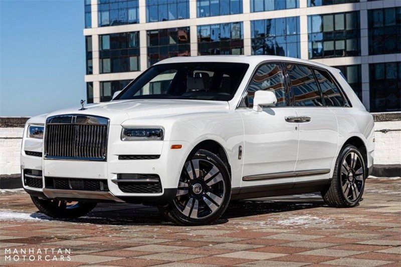 2024 Rolls-Royce Cullinan Image 1