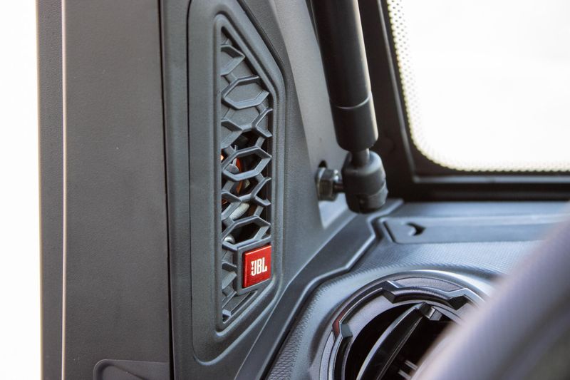 NEW 2026 POLARIS RANGER CREW XD 1500 MOUNTAINEER EDITION Image 32