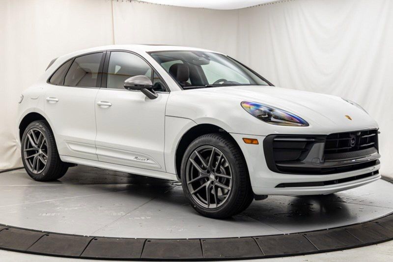 2024 Porsche Macan T in a White exterior color and Black/Bordeaux Redinterior. Lotus Manhattan 347-395-5714 lotusmanhattan.com 