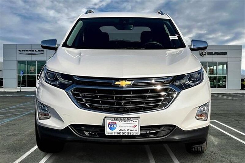 2020 Chevrolet Equinox PremierImage 2