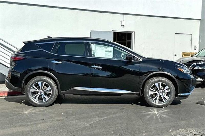 2024 Nissan Murano SV in a Super Black exterior color and Graphiteinterior. BEACH BLVD OF CARS beachblvdofcars.com 