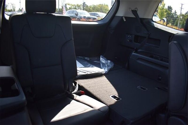 New 2025 Kia Telluride SX-PrestigeImage 18