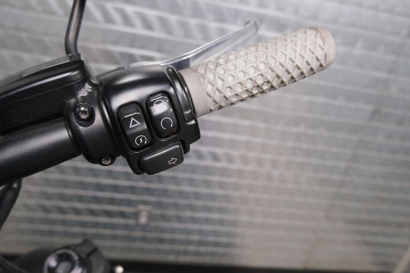 USED 2023 HARLEY SOFTAIL FAT BOB 114 Image 19