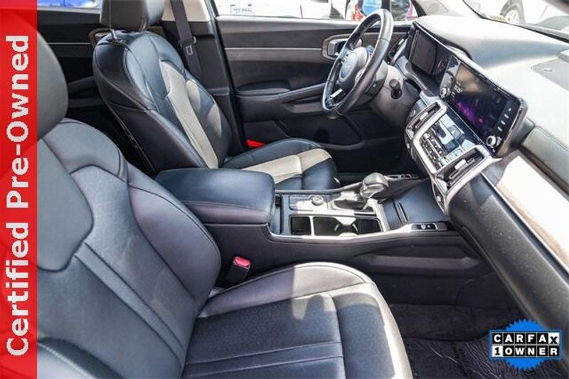 Used 2022 Kia Sorento SImage 17