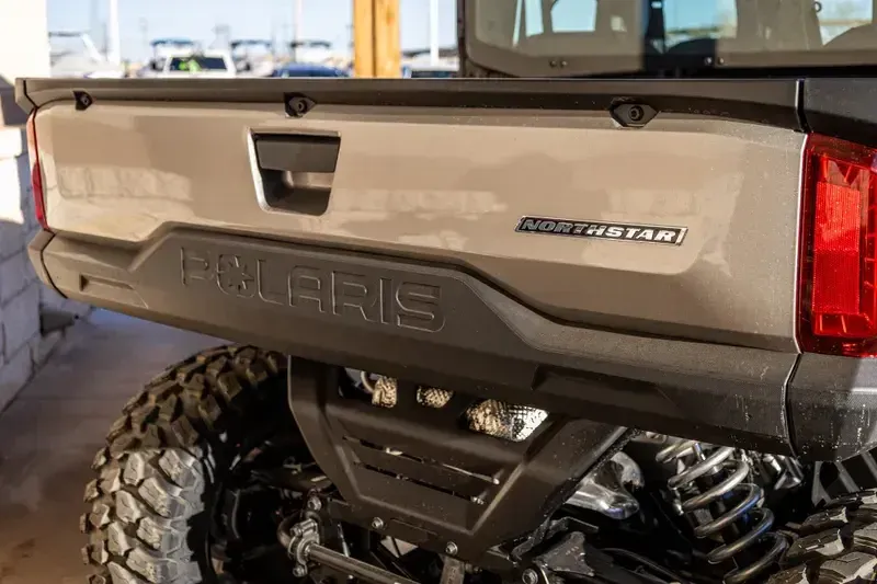 2025 Polaris RANGER CREW XD 1500 NORTHSTAR EDITION PREMIUM TITANIUM METALLIC GLOSSImage 14