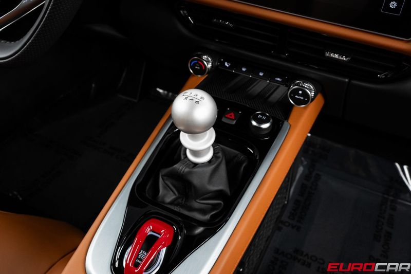 2025 Lotus Emira *6-SPEED MANUAL * NEW CAR*Image 29