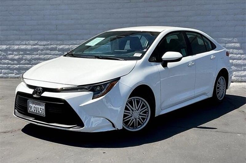 2024 Toyota Corolla LEImage 1