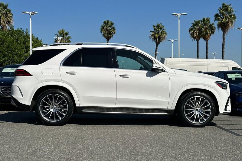 Used 2024 Mercedes-Benz GLE 350Image 3