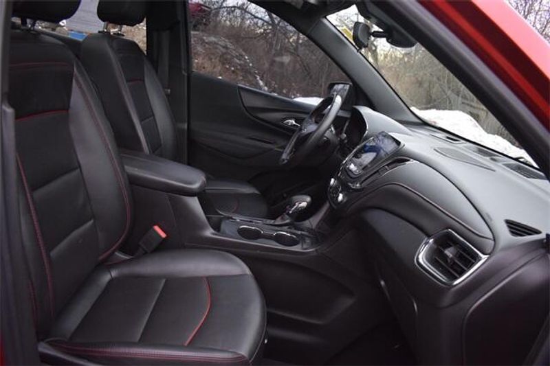 Used 2022 Chevrolet Equinox RSImage 14