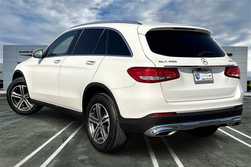 2019 Mercedes-Benz GLC 300 300Image 10