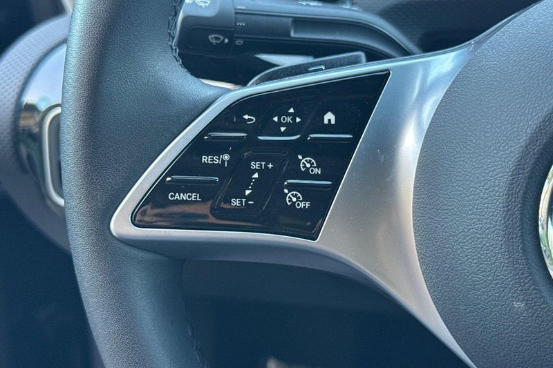 Used 2025 Mercedes-Benz CLA 250Image 26