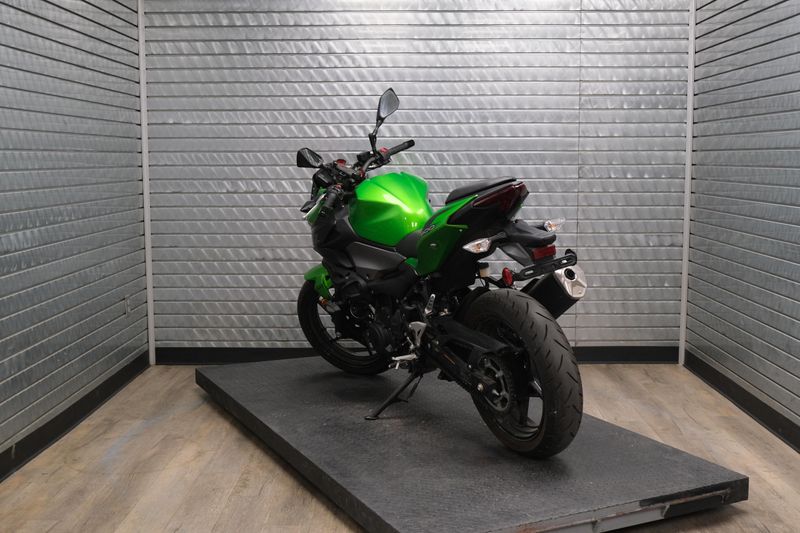 USED 2024 KAWASAKI Z500 Image 5