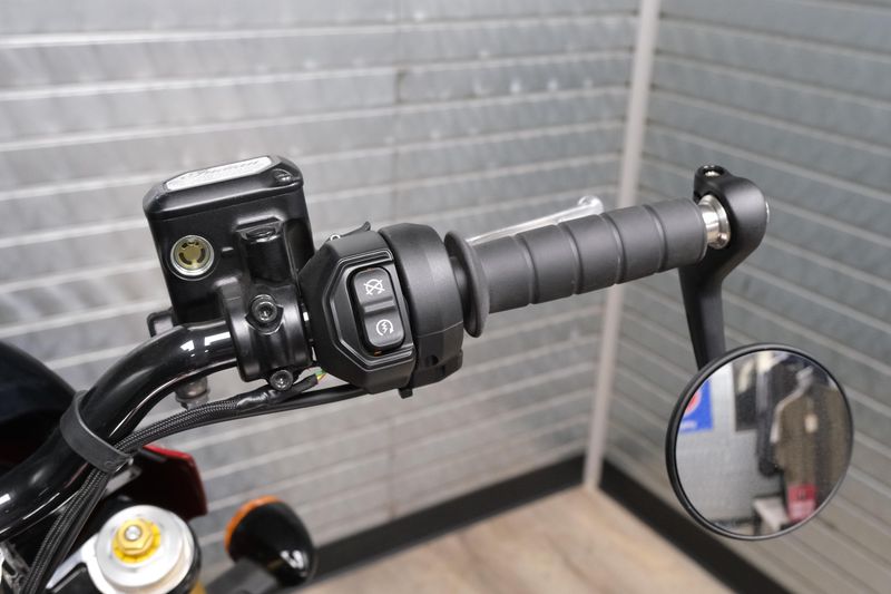 USED 2025 INDIAN MOTORCYCLE 101 SCOUT Image 23