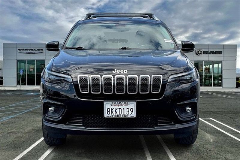 2019 Jeep Cherokee Latitude PlusImage 2