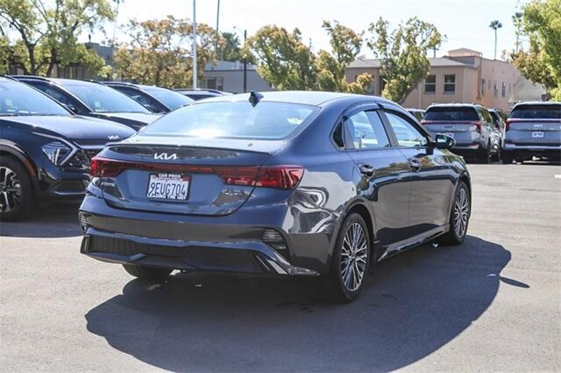 2023 Kia Forte GT-LineImage 9
